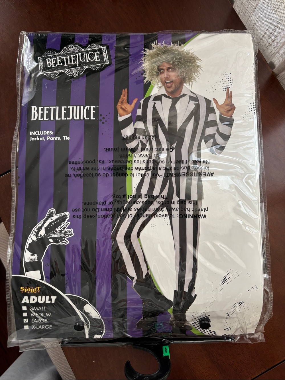 Men’s Large beetlejuice costume